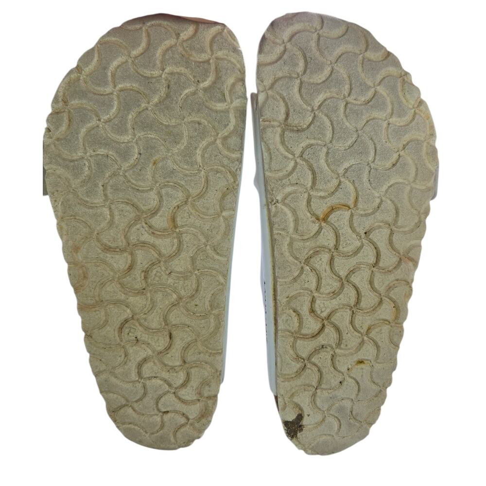 Birkenstock | White Arizona Birko-Flor Sandals | Size 38 (7-7.5) - Picture 6 of 6
